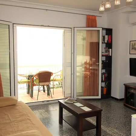 3254 Montemar, 24, Maravillosa Vista Al Mar, Situacion Ideal Para Practicar Senderismo, A 150M. De La Playa. - Es-258-35 *