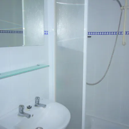 3254 Montemar, 24, Maravillosa Vista Al Mar, Situacion Ideal Para Practicar Senderismo, A 150M. De La Playa. - Es-258-35 Apartment