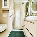 En Canyelles Petites Con Parking Y Aire Acondicionado, Vista Al Mar - Es-258-35 *